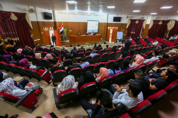 ندواتٌ تعريفيّة لحزمةِ مشاريعَ رائدة تنظّمُها مكتبةُ ودار مخطوطات العتبة العبّاسية المقدّسة في عددٍ من الجامعات